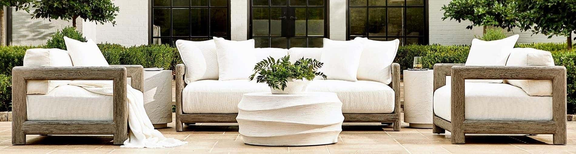 Outdoor banner